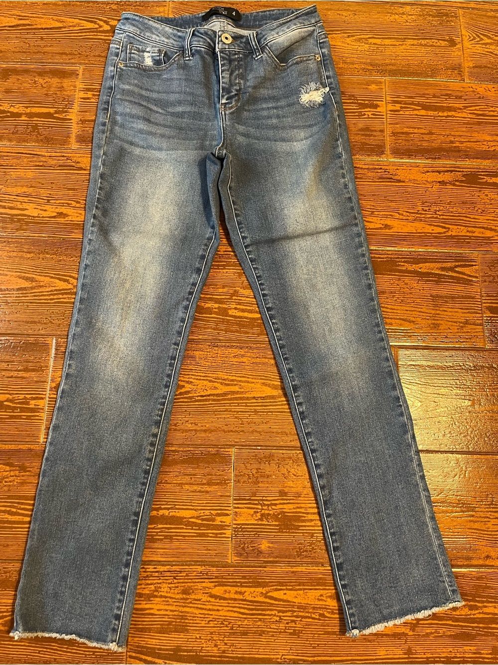 Women's Blue Distressed Straight-Leg Jeans by Stitch Star Size 4